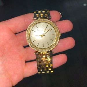Michael Kors never worn
